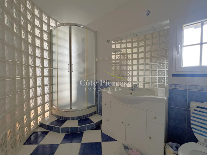 Maison - 178 m² - 7 pièces