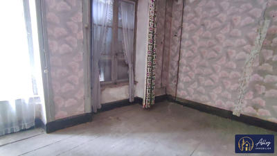 Maison - 104 m² - 6 pièces