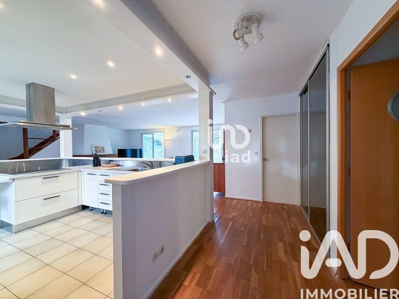 Maison - 170 m² - 6 pièces