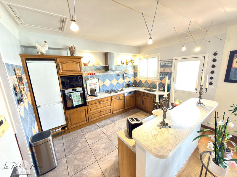 Maison - 150 m² - 5 pièces