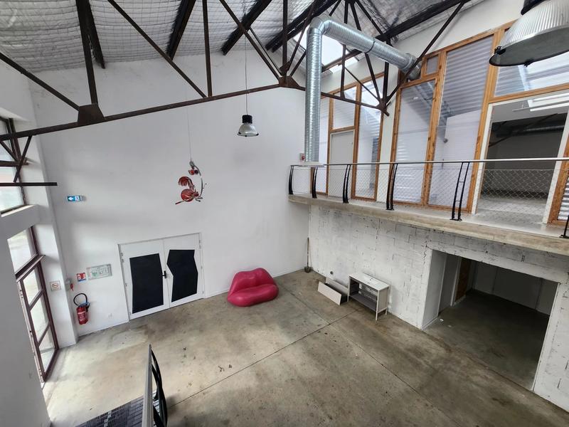 Local commercial - 380 m² - 8 pièces