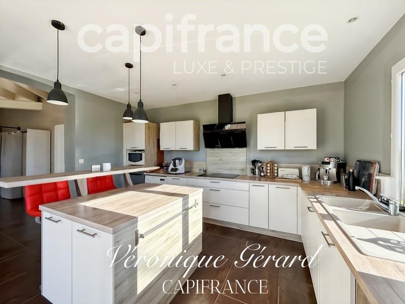 Haras - 137 m² - 5 pièces