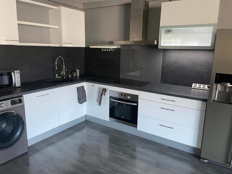 Appartement - 75 m² - 3 pièces