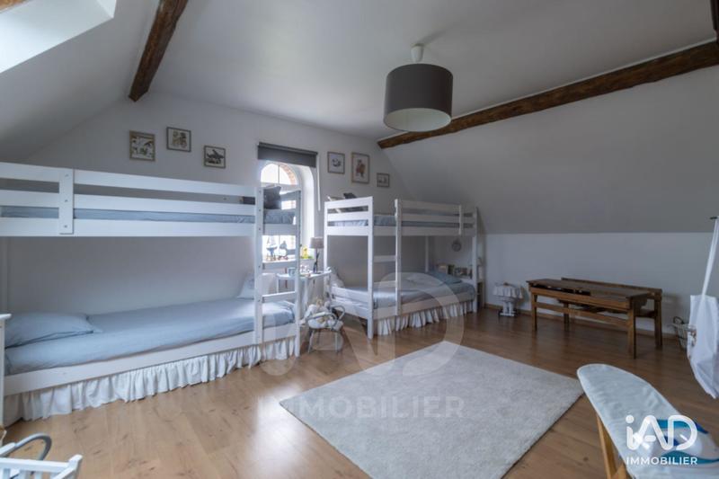 Maison - 283 m² - 12 pièces