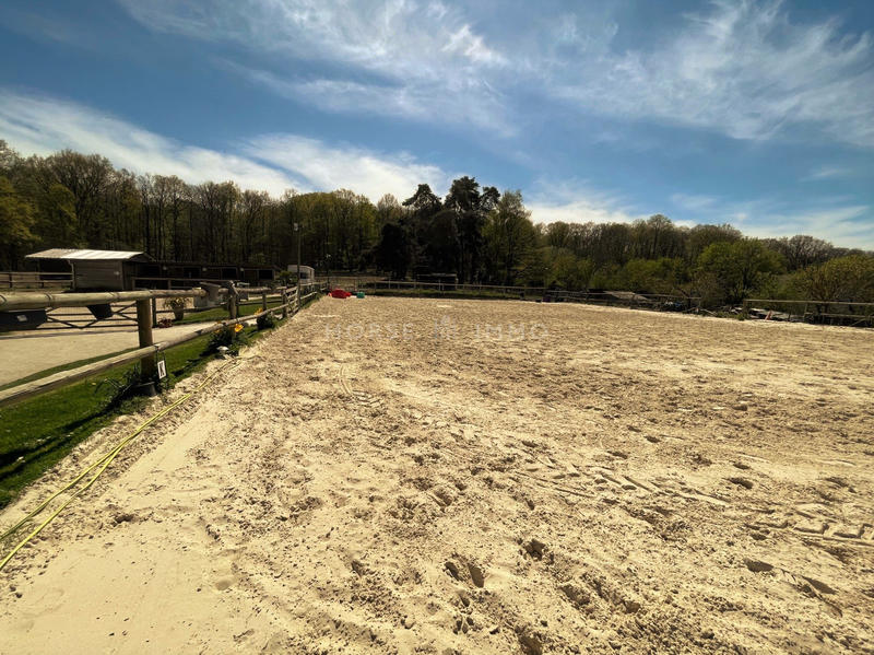 Maison - 161 m² - 5 pièces