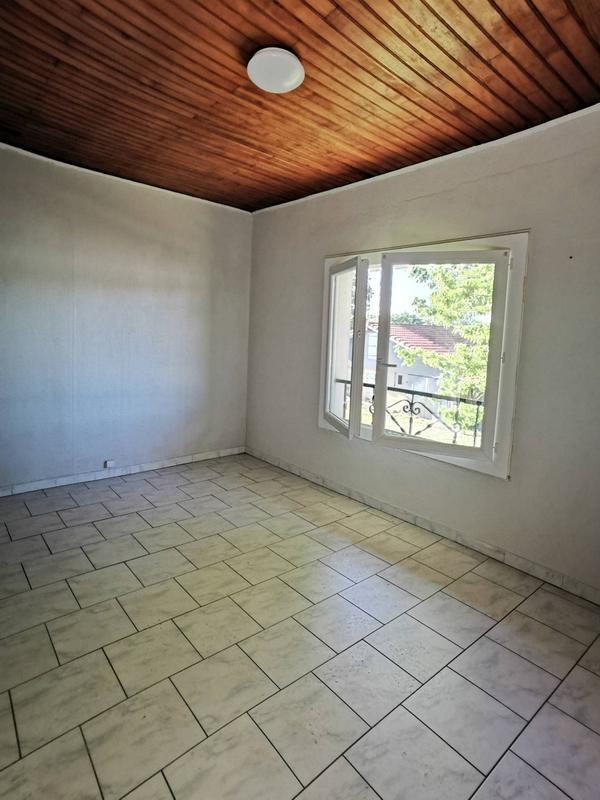 Maison - 139 m² - 6 pièces