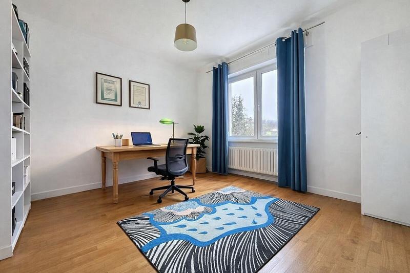 Maison - 166 m² - 6 pièces