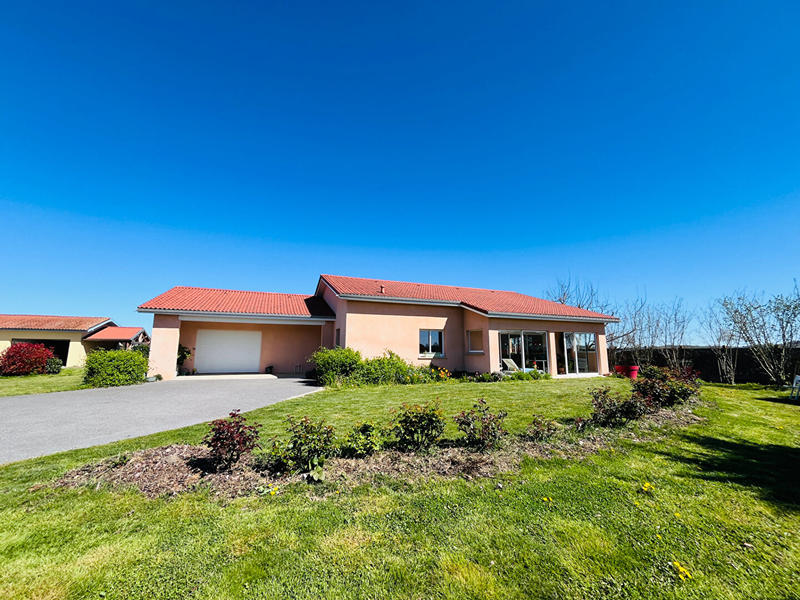 Maison - 130 m² - 4 pièces