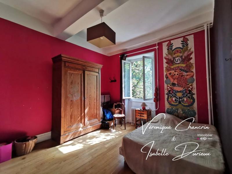 Maison bourgeoise - 197 m² - 7 pièces