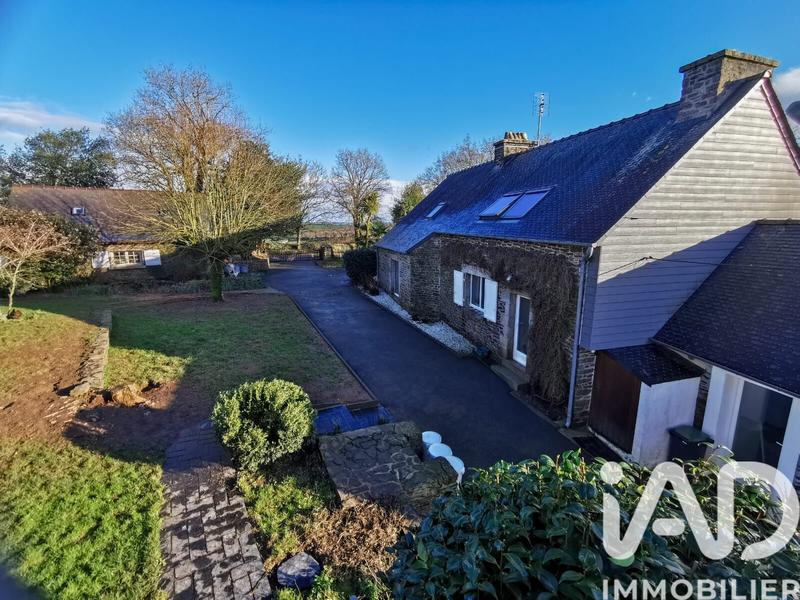 Maison - 130 m² - 8 pièces