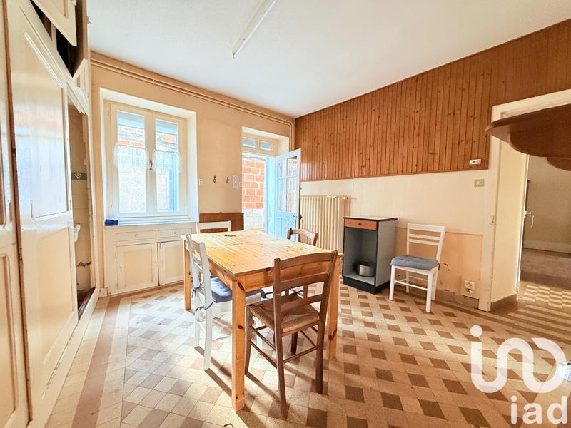 Maison - 202 m² - 9 pièces