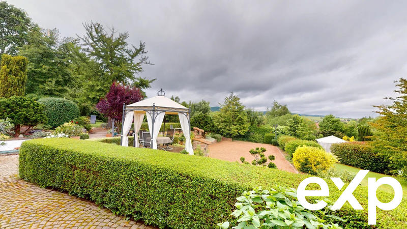 Maison - 192 m² - 5 pièces