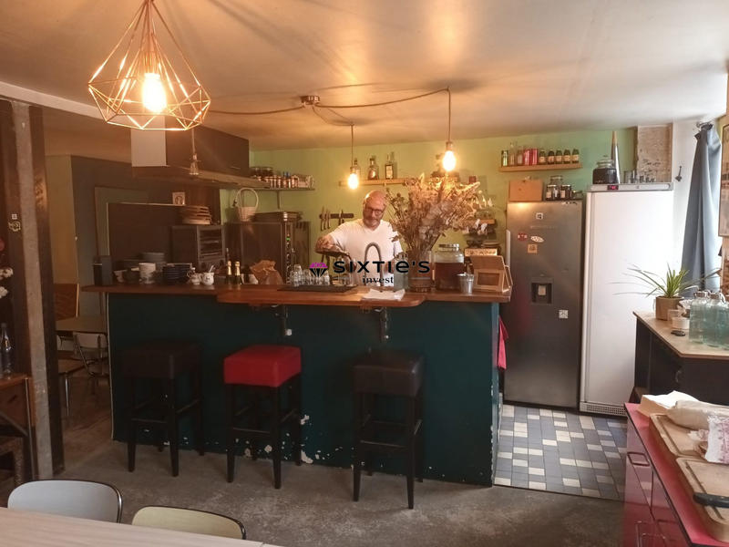 Fonds de commerce - Magasins - 68 m²