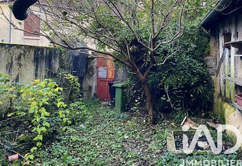 Maison de village - 80 m² - 5 pièces