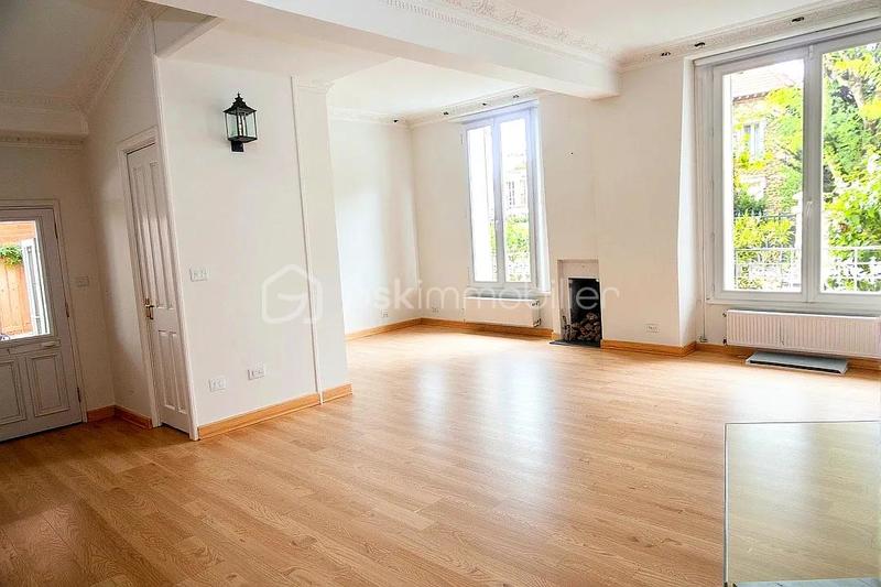 Maison - 164 m² - 7 pièces