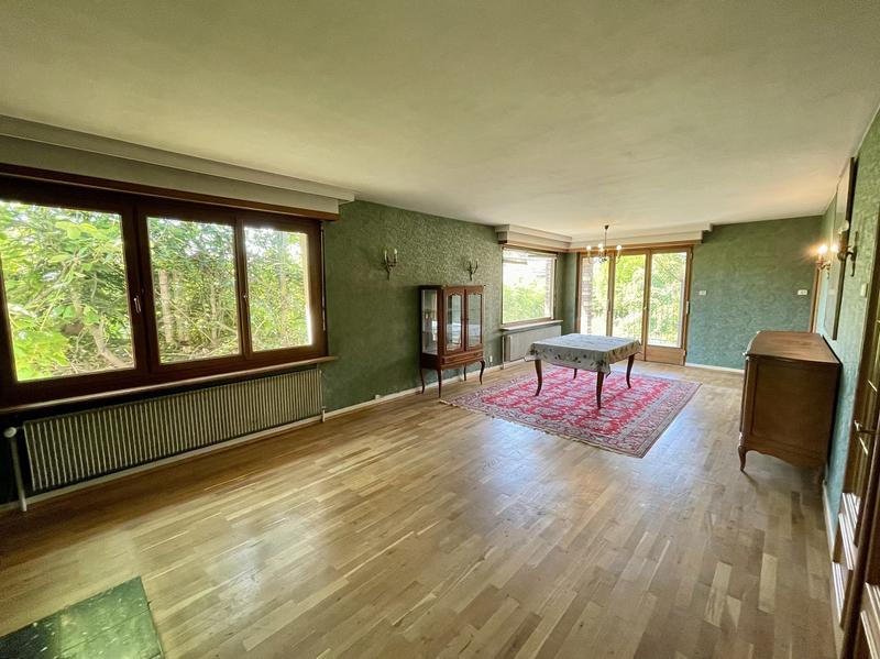 Maison - 162 m² - 8 pièces