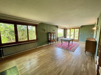 Maison - 162 m² - 8 pièces