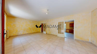 Maison - 123 m² - 5 pièces