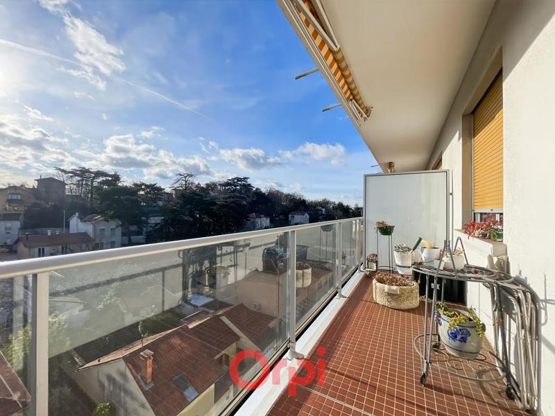 Appartement - 109 m² - 4 pièces