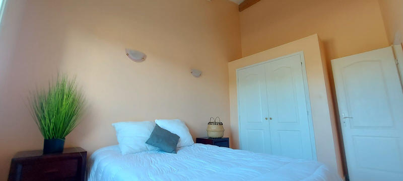 Villa - 223 m² - 6 pièces