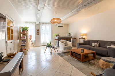 Maison - 208 m² - 11 pièces