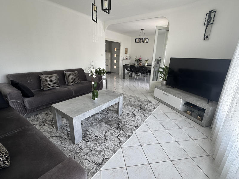 Maison - 139 m² - 6 pièces