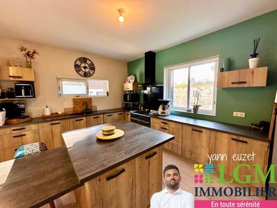 Maison - 105 m² - 4 pièces