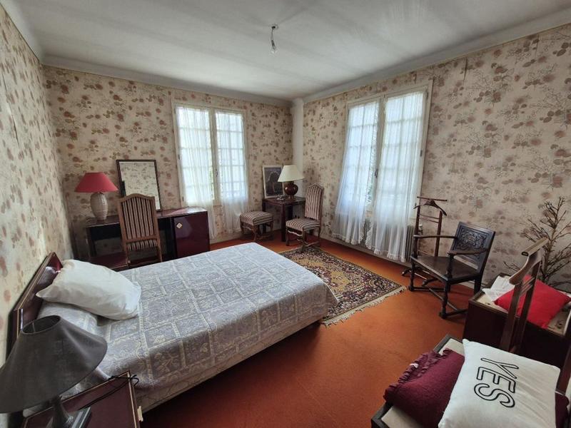 Maison bourgeoise - 275 m² - 10 pièces