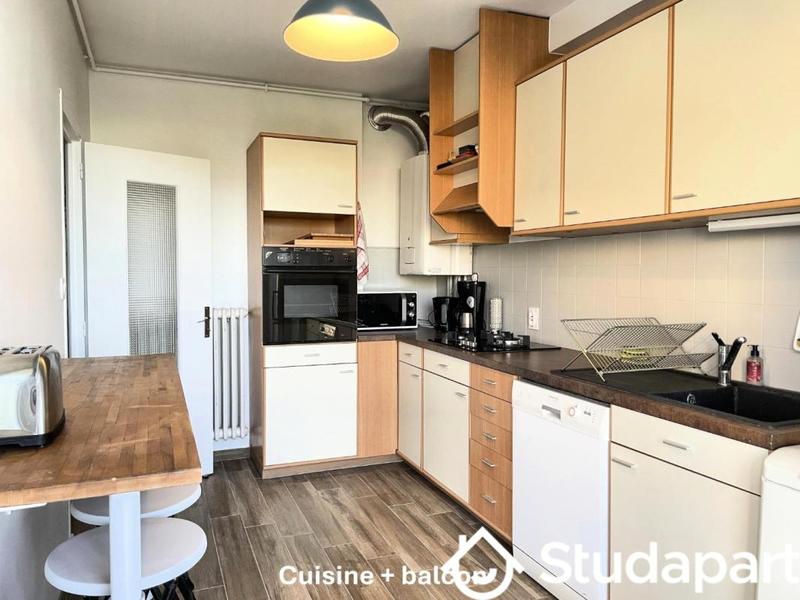 Chambre - 12 m² - 1 pièce