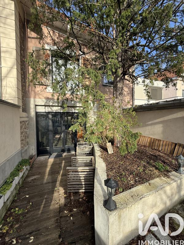 Maison de ville - 112 m² - 5 pièces