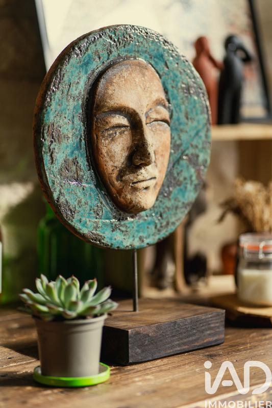 Maison - 234 m² - 8 pièces