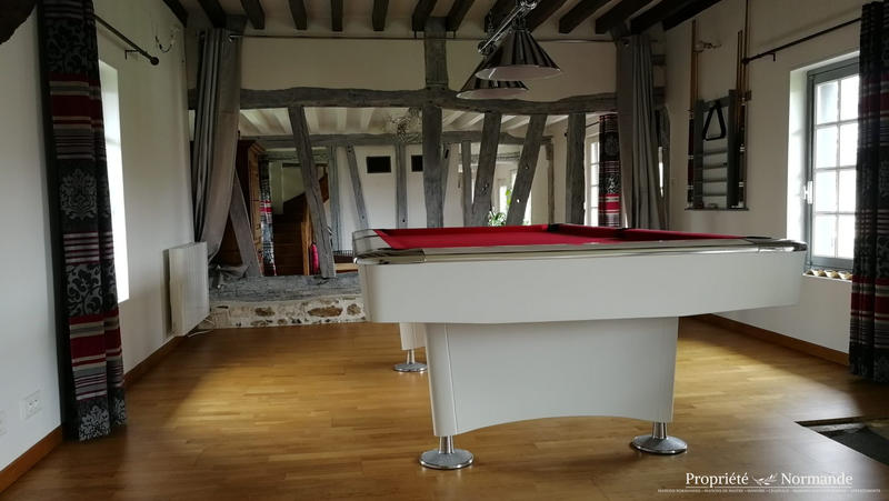 Maison ancienne - 236 m² - 9 pièces