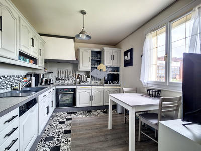 Maison - 114 m² - 6 pièces