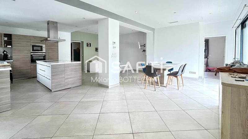 Maison - 131 m² - 4 pièces