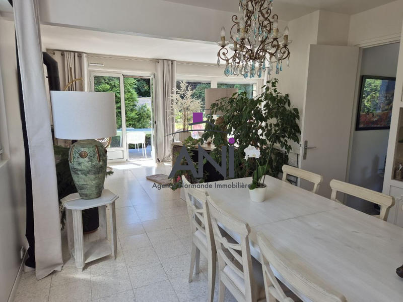 Maison - 132 m² - 6 pièces