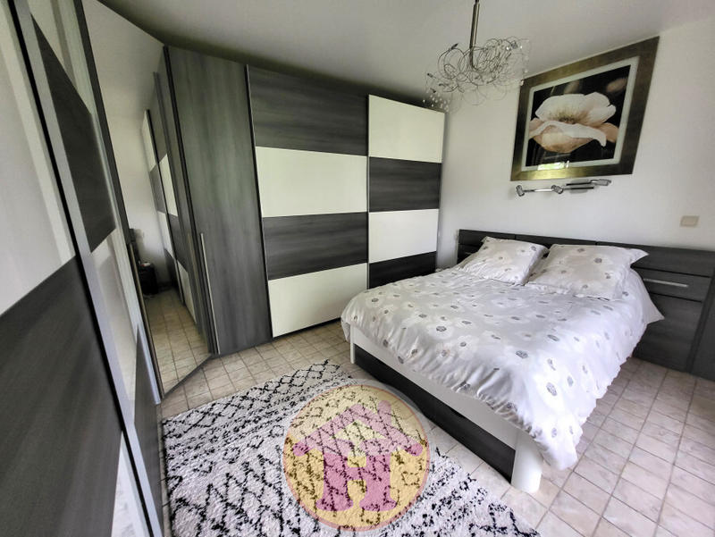 Maison - 165 m² - 6 pièces