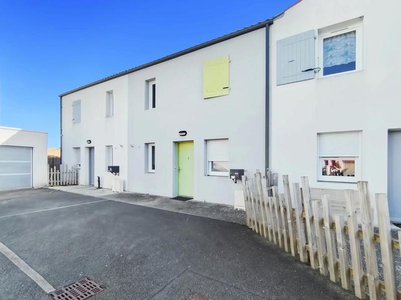 Maison - 76 m² - 4 pièces