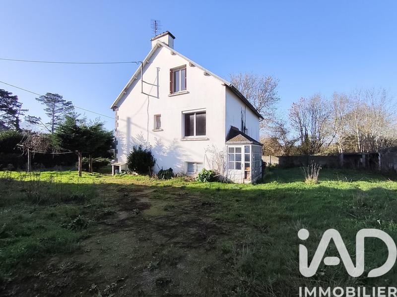 Maison - 99 m² - 5 pièces