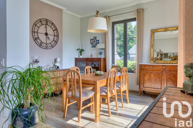 Maison - 450 m² - 18 pièces