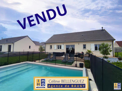 Maison - 92 m² - 5 pièces