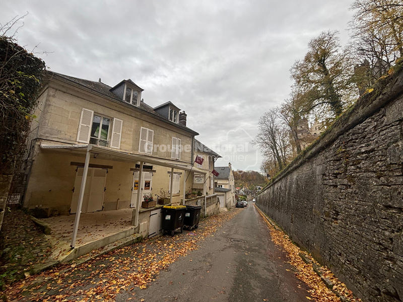 Immeuble - 9 pièces