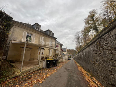 Immeuble - 9 pièces