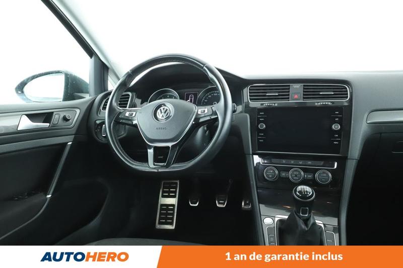Volkswagen Golf VII 1.0 Tsi BlueMotion Tech Connect Bv6 5p 115 ch