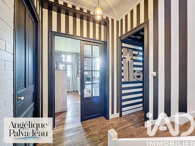 Maison de ville - 136 m² - 5 pièces