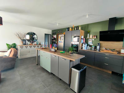 Maison - 100 m² - 4 pièces