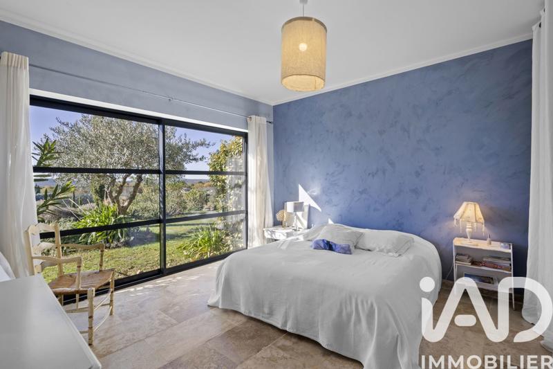 Maison de maîtres - 261 m² - 6 pièces