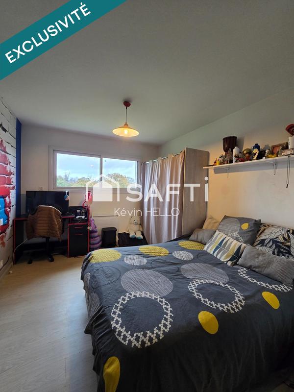 Maison - 205 m² - 5 pièces