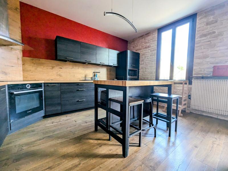 Maison - 116 m² - 6 pièces