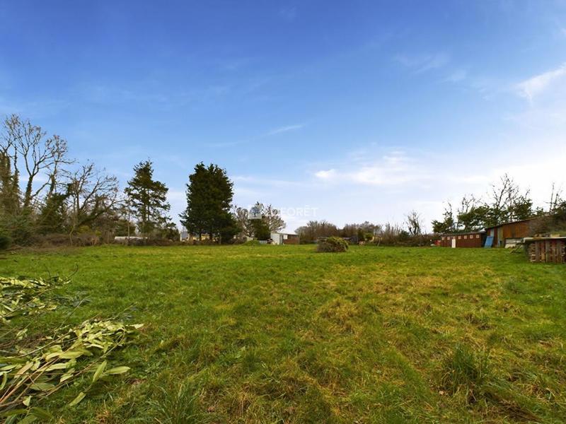 Terrain constructible - 2 652 m²
