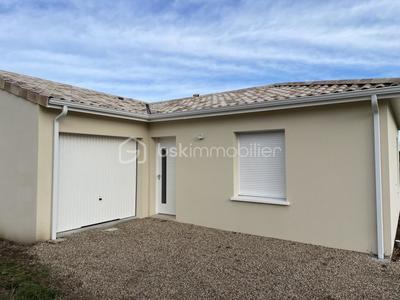 Maison - 84 m² - 4 pièces